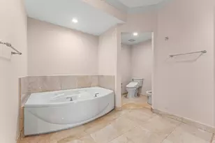 550 SE Mizner Blvd, Boca Raton, FL 33432 - Photo 19