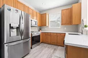 395 River Bluff Ln, West Palm Beach, FL 33411 - Photo 11