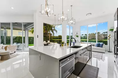 110 Andalusia Way, Palm Beach Gardens, FL 33418 - Photo 9