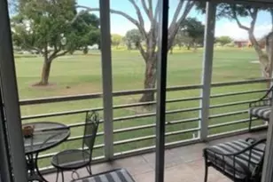 29 Flanders A, Delray Beach, FL 33484 - Photo 9