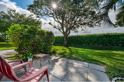 13984 Via Flora #D, Delray Beach, FL 33484 - Photo 3