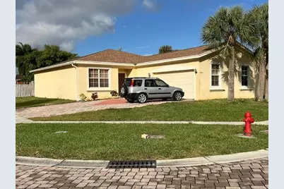 5845 Gypsum Place, West Palm Beach, FL 33413 - Photo 1