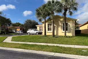 5845 Gypsum Pl, West Palm Beach, FL 33413 - Photo 7