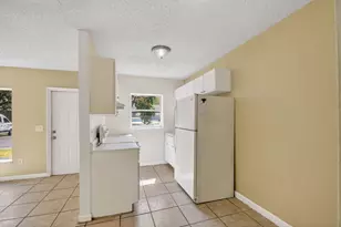 4825 Serafica Dr, Lake Worth, FL 33461 - Photo 11