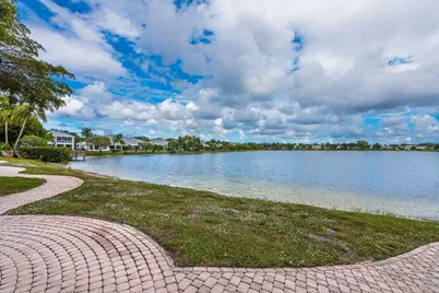 1975 Oak Berry Circle, Wellington, FL 33414 - Photo 31