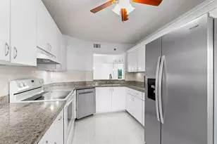 9170 SW 14th St, Boca Raton, FL 33428 - Photo 9