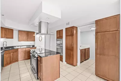 7201 E Promenade Drive #302, Boca Raton, FL 33433 - Photo 5