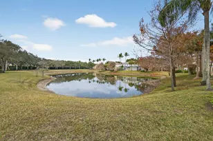 355 Salinas Dr, Palm Beach Gardens, FL 33410 - Photo 39