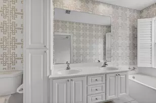 355 Salinas Dr, Palm Beach Gardens, FL 33410 - Photo 23