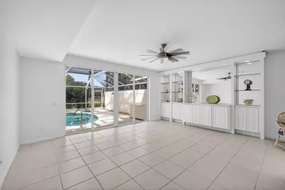 355 Salinas Drive, Palm Beach Gardens, FL 33410 - Photo 7