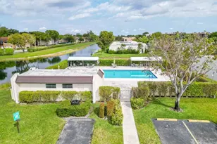 107 Lake Terry Dr, West Palm Beach, FL 33411 - Photo 5