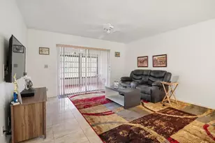107 Lake Terry Dr, West Palm Beach, FL 33411 - Photo 9