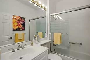 320 Sunset Bay Ln, Palm Beach Gardens, FL 33418 - Photo 17