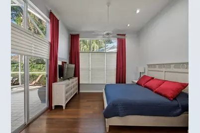 320 Sunset Bay Lane, Palm Beach Gardens, FL 33418 - Photo 11