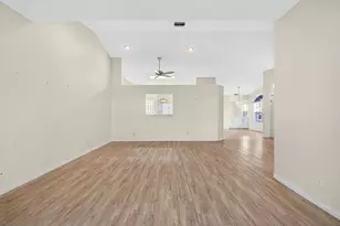 6143 Floral Lakes Dr, Delray Beach, FL 33484 - Photo 9