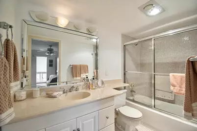 220 Richmond C, Deerfield Beach, FL 33442 - Photo 21