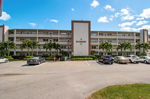 220 Richmond C, Deerfield Beach, FL 33442 - Photo 1