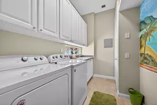 10563 SW Stratton Dr, Port Saint Lucie, FL 34987 - Photo 19