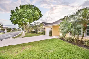 226 Moccasin Trail W, Jupiter, FL 33458 - Photo 15