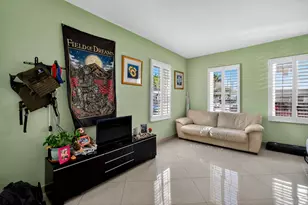 802 Euclid Ave, Miami Beach, FL 33139 - Photo 19