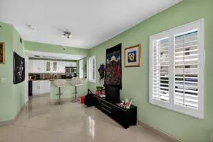 802 Euclid Ave, Miami Beach, FL 33139 - Photo 13
