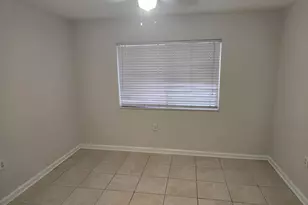 271 SW Palm Dr, Port Saint Lucie, FL 34986 - Photo 5