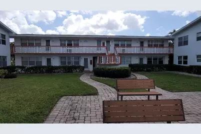 114 Chatham E, West Palm Beach, FL 33417 - Photo 41