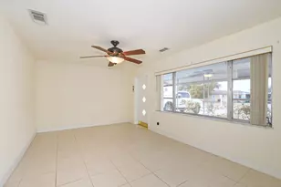 209 Oak Ln, Port Saint Lucie, FL 34952 - Photo 11