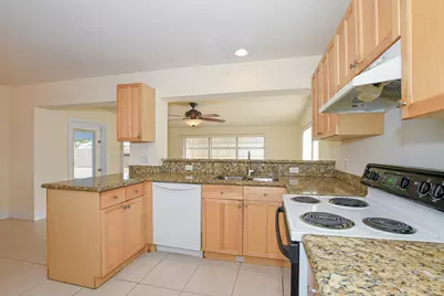 209 Oak Lane, Port Saint Lucie, FL 34952 - Photo 19