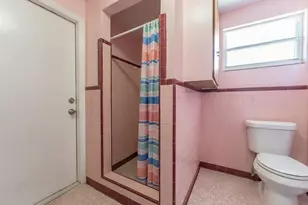 137 W 34th St, Riviera Beach, FL 33404 - Photo 5