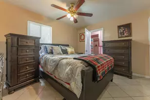 137 W 34th St, Riviera Beach, FL 33404 - Photo 11