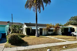 137 W 34th St, Riviera Beach, FL 33404 - Photo 3
