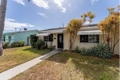 137 W 34th Street, Riviera Beach, FL 33404 - Photo 17