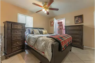 137 W 34th Street, Riviera Beach, FL 33404 - Photo 11