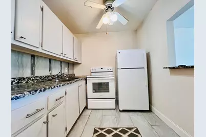 271 Camden L, West Palm Beach, FL 33417 - Photo 3