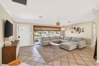 301 SE 8th Avenue, Deerfield Beach, FL 33441 - Photo 7