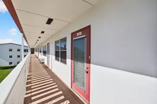 33 Fanshaw A, Boca Raton, FL 33434 - Photo 9