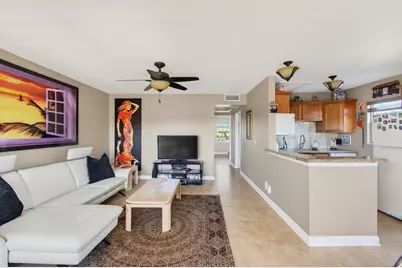 33 Fanshaw A #A, Boca Raton, FL 33434 - Photo 13