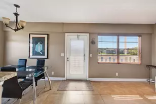 33 Fanshaw A, Boca Raton, FL 33434 - Photo 11