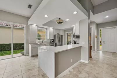 8049 Nevis Place, Wellington, FL 33414 - Photo 9