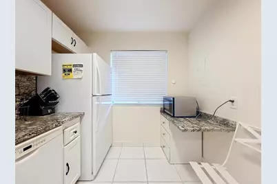 4545 Luxemburg Court #103, Lake Worth, FL 33467 - Photo 11