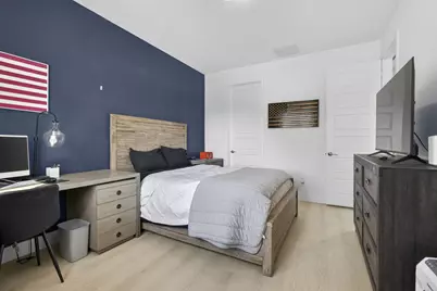 1120 Pioneer Way, Royal Palm Beach, FL 33411 - Photo 37