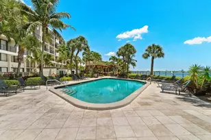 1830 Embassy Dr, West Palm Beach, FL 33401 - Photo 3