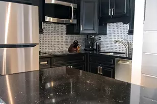 1830 Embassy Dr, West Palm Beach, FL 33401 - Photo 13