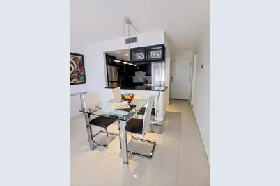 1830 Embassy Drive #121, West Palm Beach, FL 33401 - Photo 9