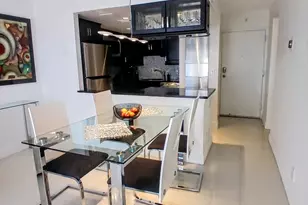 1830 Embassy Dr, West Palm Beach, FL 33401 - Photo 9