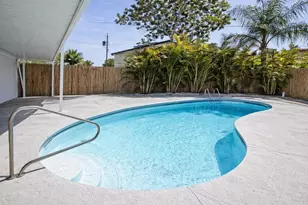 4324 Garden Ave, West Palm Beach, FL 33405 - Photo 7