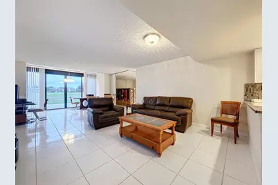 4545 Luxemburg Court #103, Lake Worth, FL 33467 - Photo 15