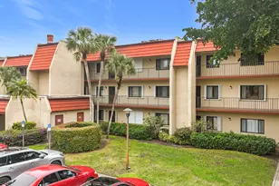 4545 Luxemburg Ct, Lake Worth, FL 33467 - Photo 5