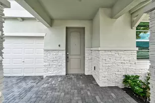 12328 SW Roma Cir, Port Saint Lucie, FL 34987 - Photo 5